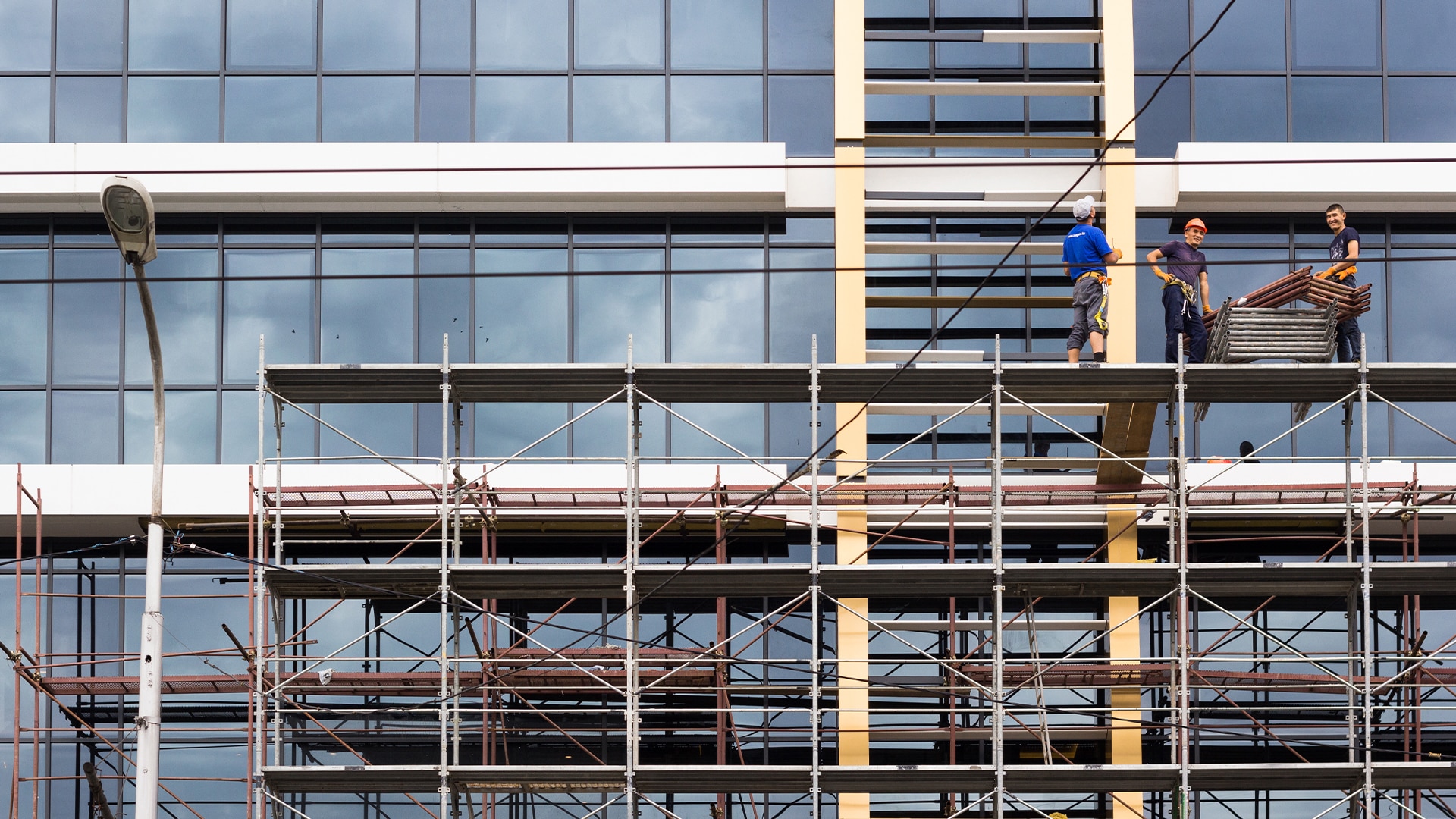 Застройщики продолжают нарушать нормы в Казахстане