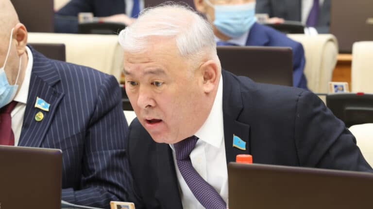 Союз судей отреагировал на заявление Абенова по изменению их статуса