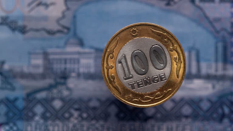 Поступления налогов в бюджет растут, но есть негативные нюансы