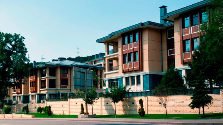 Bereke Bank продает ЖК в горном районе Алматы за 880 млн тенге