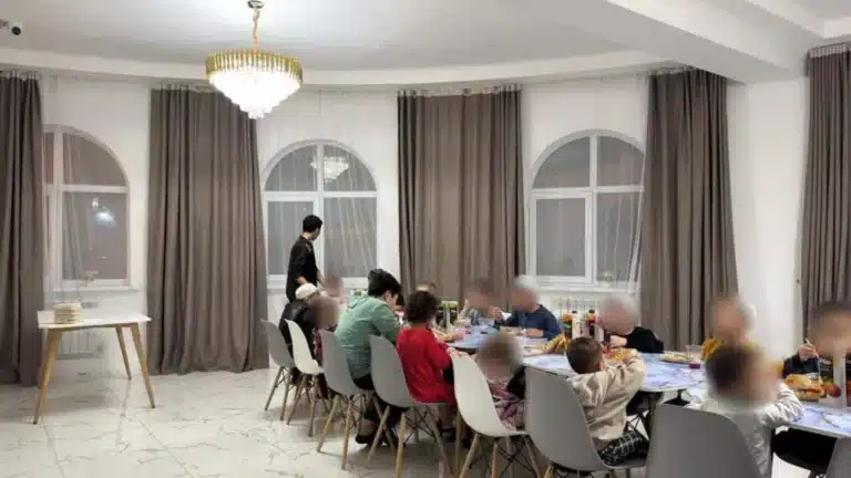 Воспитанников сгоревшего детдома перевели на дистанционное обучение