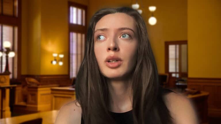 Оскорбившая казахов Алика Мухамадиева расплакалась в суде