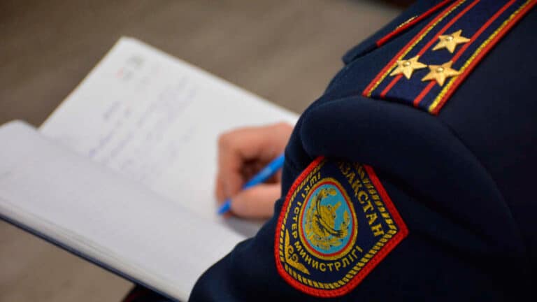 Адвокат Фридом Финанс упрекнул полицию в затягивании дела об атаках на компанию