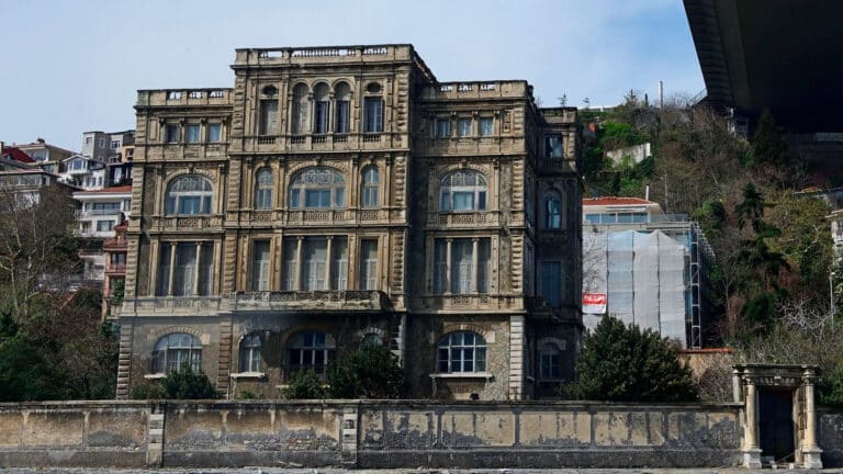 Самую дорогую виллу Турции выставили на продажу за $232,5 млн