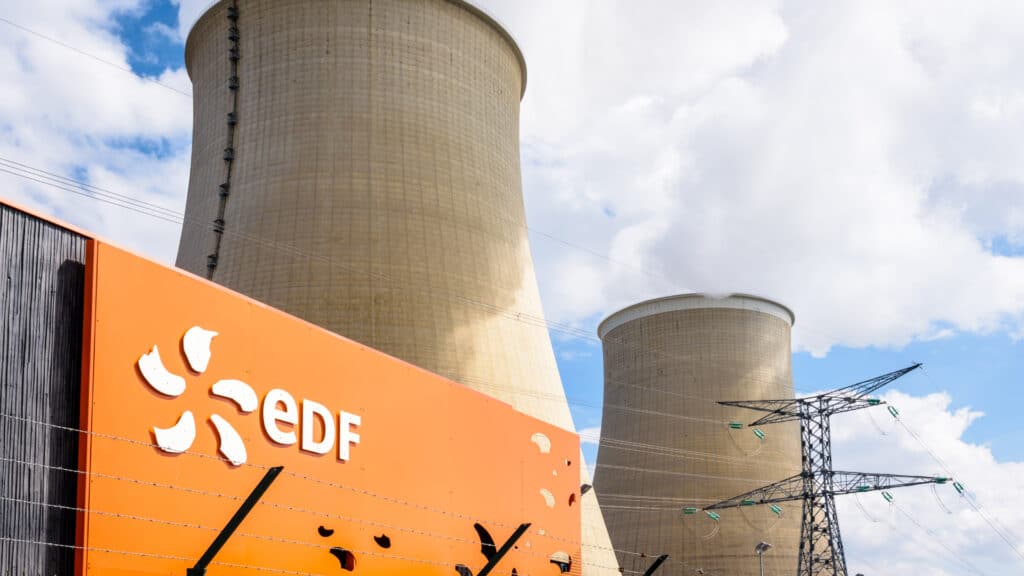 Французская EDF рассчитывает заработать на строительстве АЭС в Казахстане китайской CNNC, shutterstock, бильд-редактор: Адэлина Мамедова