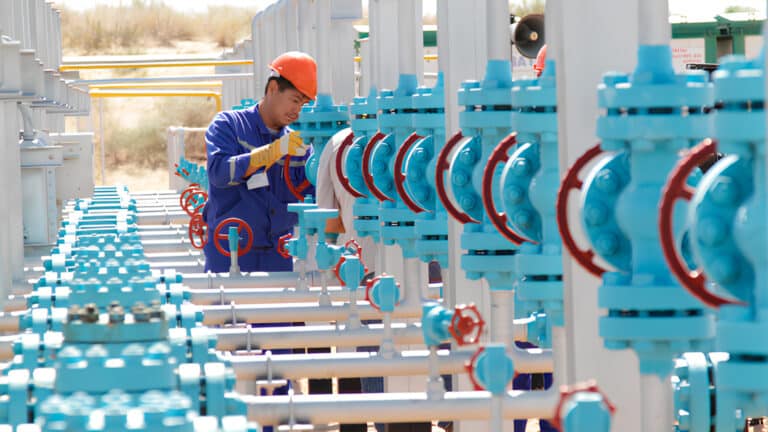 QazaqGaz нуждается в сотнях миллиардов субсидий, несмотря на рост цен на газ