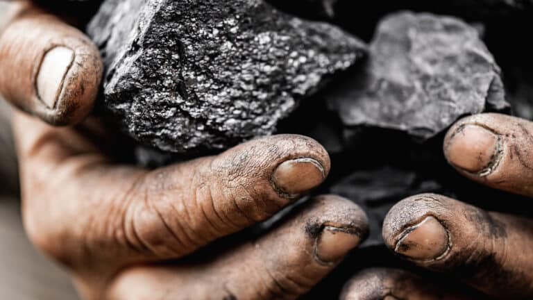 Карагандинские шахтеры получают меньше, чем в других регионах