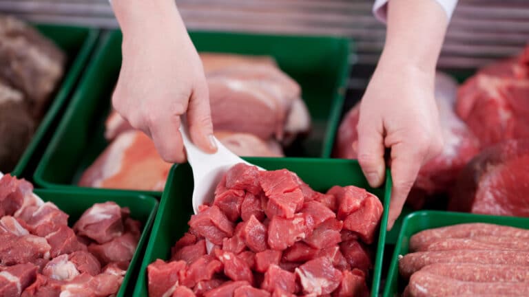 В Астане пройдет ярмарка мяса по 3 тыс. тенге за килограмм