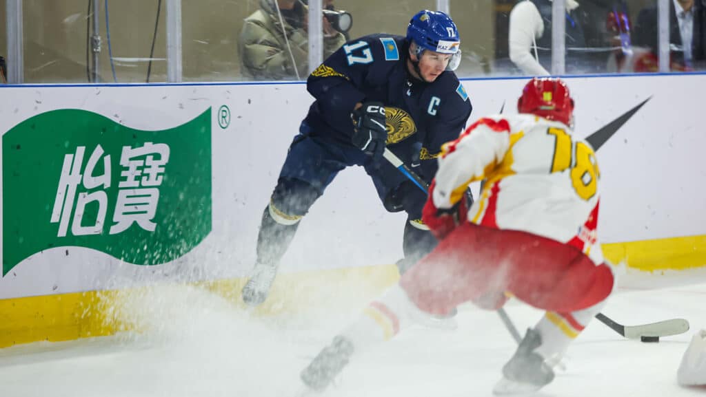 Капитан сборной Казахстана Роман Старченко отлично провел турнир в Пекине