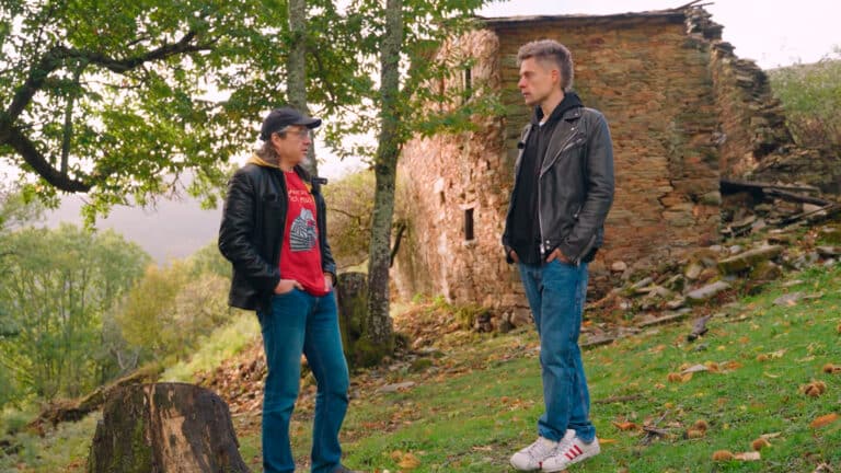 Известный демограф заявил Дудю, что в Казахстане одна из лучших рождаемостей в мире