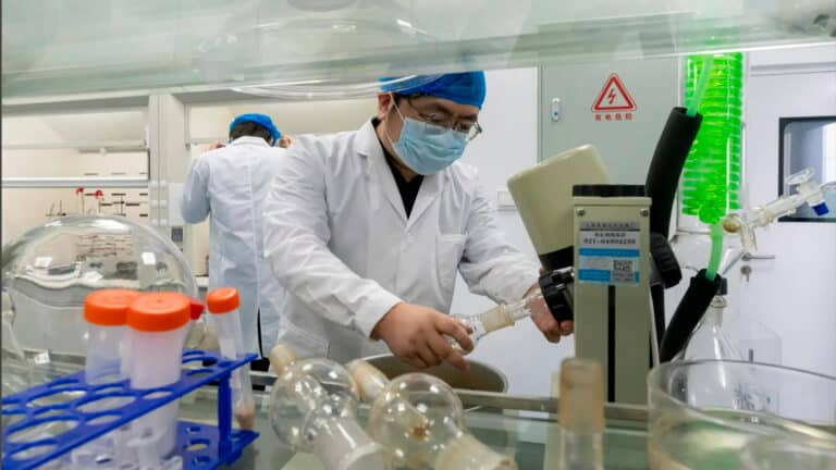 В Китае начали разработку таблетки долгожителей