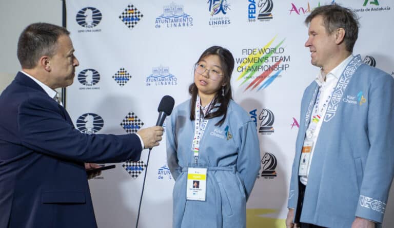 Сборная Казахстана вышла в плей-офф командного ЧМ по шахматам