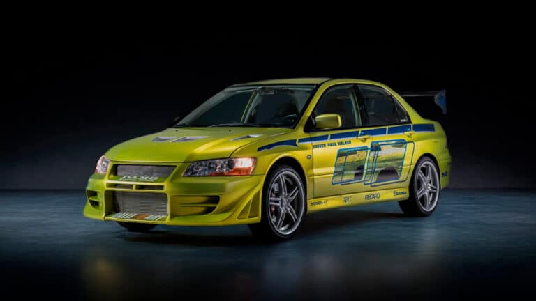 Культовые машины из фильмов «Форсаж», «Такси» и «Джон Уик» уйдут с молотка