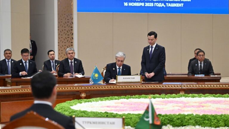 Орталық Азия мемлекеттері басшылары бірнеше құжатқа қол қойды