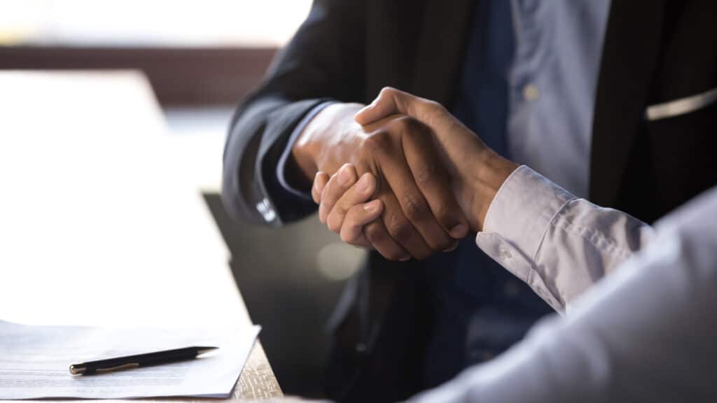 Власти будут «наказывать» банки за кредитование казахстанцев, а не бизнеса