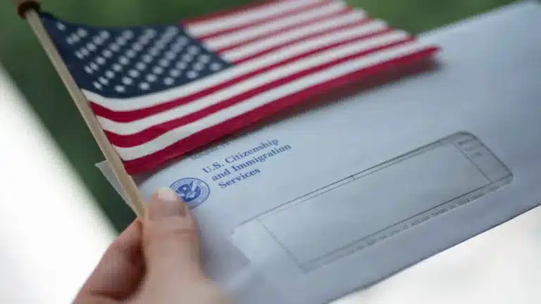 АҚШ Мемлекеттік департаменті «жасыл картаға» қатысты ескерту жасады