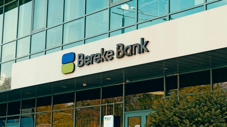 Bereke Bank нарастил прибыль на миллиарды в первый год под контролем катарцев