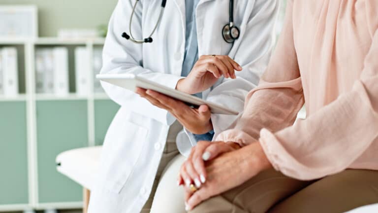 В Казахстане создадут условия для лечения иностранцев