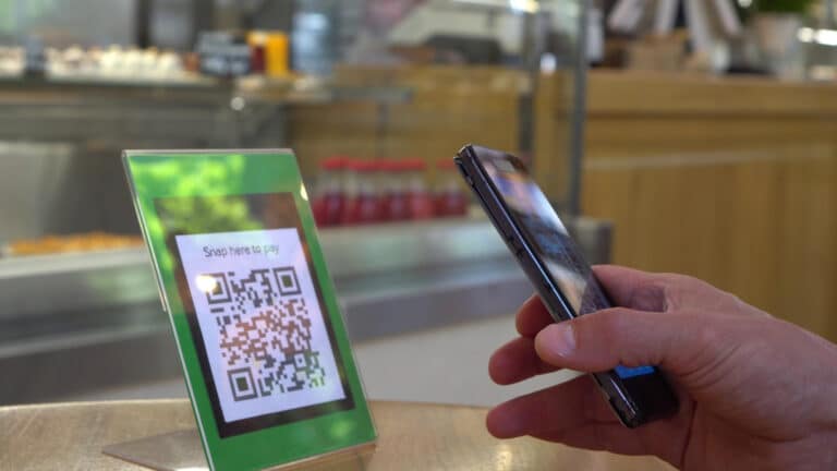 Все банки Казахстана подключатся к единому QR к апрелю 2026 года