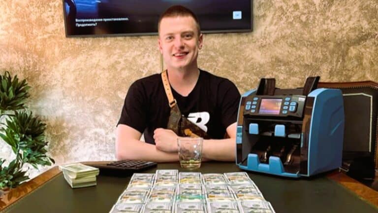 «Казино жарнамалаған»: блогер Mellstroy-ді не үшін іздестіріп жатқаны мәлім болды