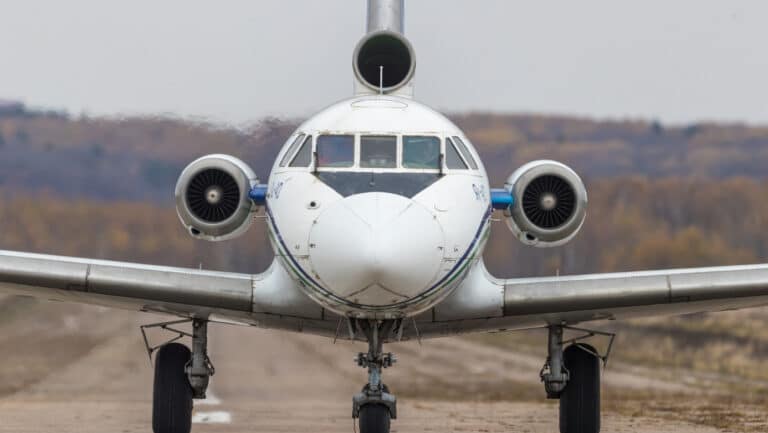 Қазақстан авиация тарихында Як-40 ұшақтарының дәуірі бітті