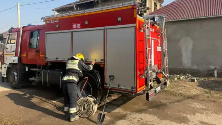 Түркістан облысындағы өрт: Қанат Бозымбаев Үкіметтік комиссияның отырысын өткізді