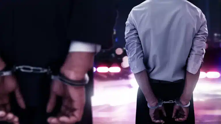 Контрабандалық жолмен шетелге 30 мың тонна жанармай экспорттағандар ұсталды  (видео)