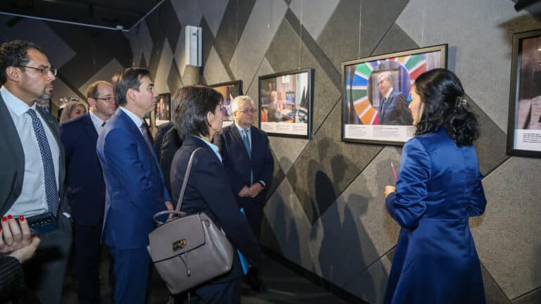 Назарбаев, Тоқаев және Димаш: БҰҰ жұмысын көрсететін бейресми фотолар