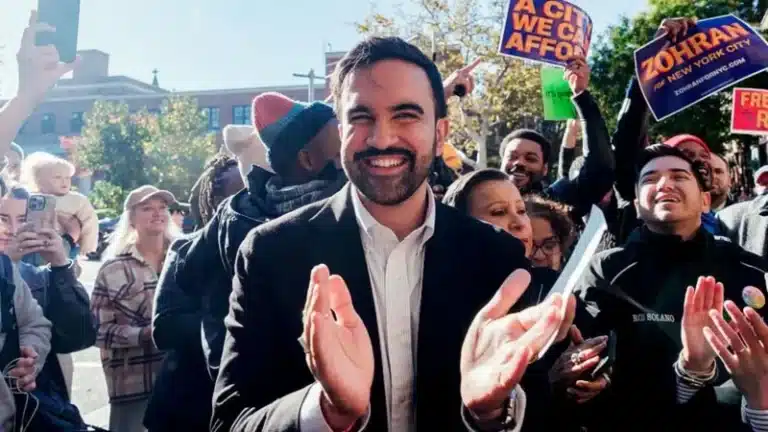 Демократ әрі алғашқы мұсылман: Нью-Йорктің жаңа мэрі кім болады