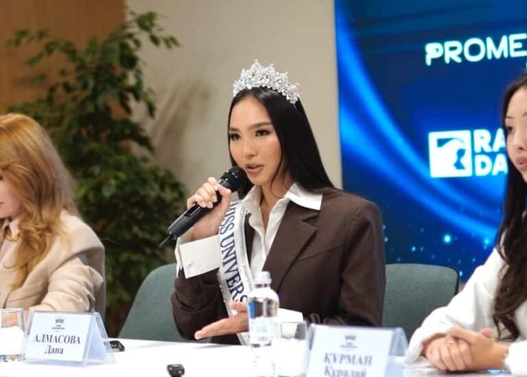 Дана Алмасова поехала на конкурс Miss Universe от Казахстана
