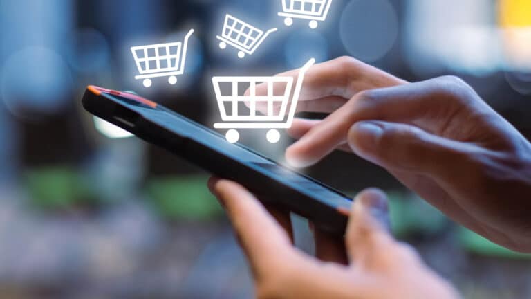 2026 жылдан банктер шетел дүкеніне төленген ақша туралы деректі салықшыларға береді