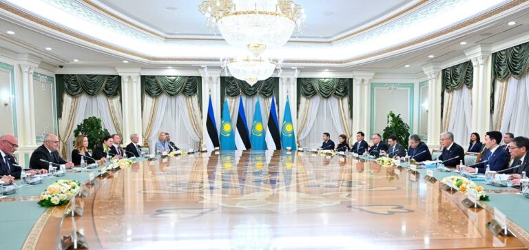 Токаев и Карис обсудили торговлю, цифровизацию и инвестиции