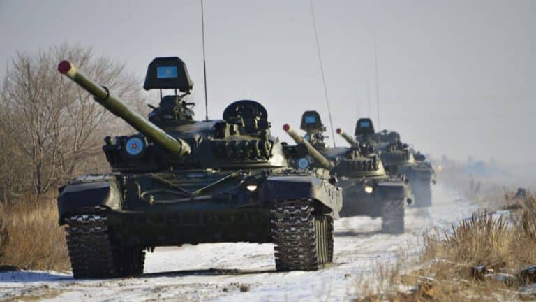 Қарулы күштер жоғары жауынгерлік дайындыққа көшеді