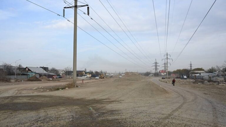 Алматыда Саин көшесін ұзарту неге ұзаққа созылып кетті