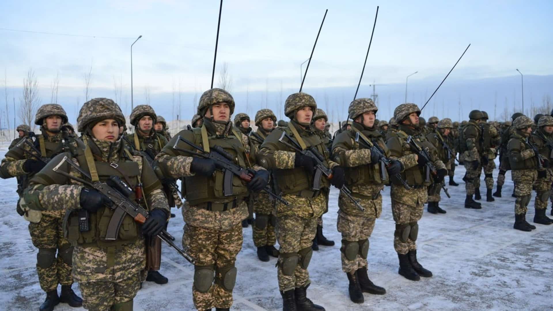 Қарулы күш сарбаз жауынгер армия
