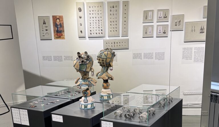 Первый музей казахского ювелирного искусства AimaQ открыли в Алматы