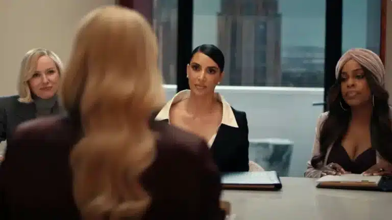 Критики разгромили игру Ким Кардашьян в новом сериале «Все честно»