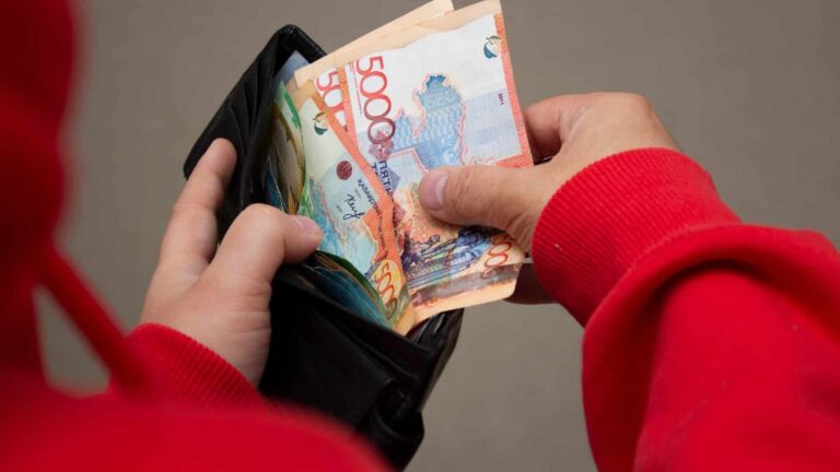 Қарызды бір күн кешіктірген азаматтарға кредит берілмейді