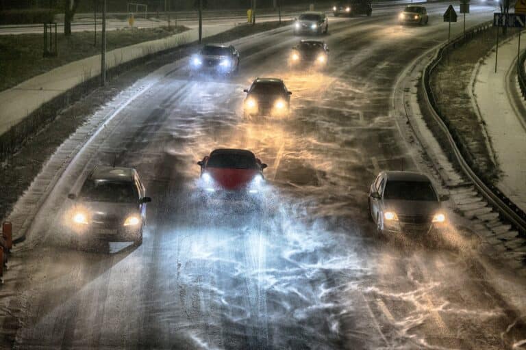 Метель, ветер и туман придут в регионы Казахстана 14 ноября