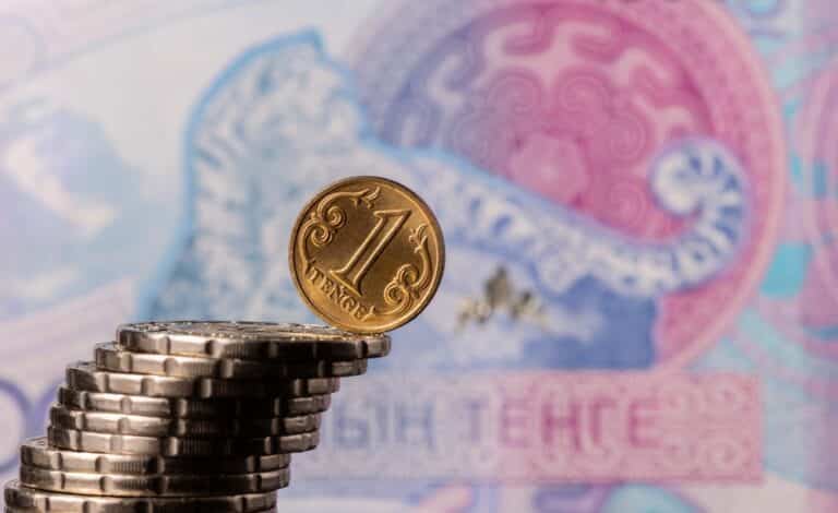 1993-2025 жыл: теңге 32 жылда қандай сынақтардан өтті
