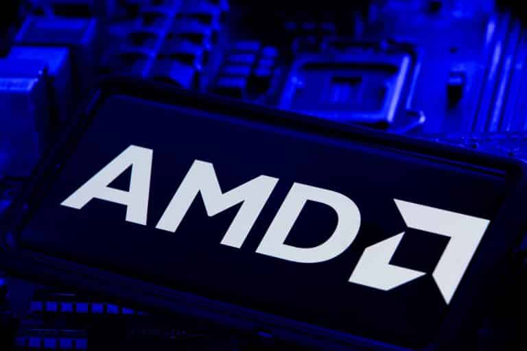 Главное к утру: амбиции AMD, прогнозы по нефти, рост стейблкоинов