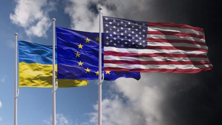 Кімдікі тиімді: АҚШ пен Еуропа Украинаға қатысты екі түрлі ұсыныс дайындады