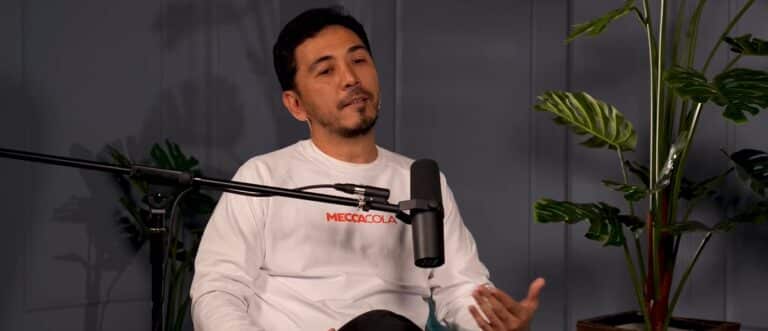 Дәурен Айдарқұлов үшінші әйелін алғаш рет некелесу сәтінде көргенін айтты