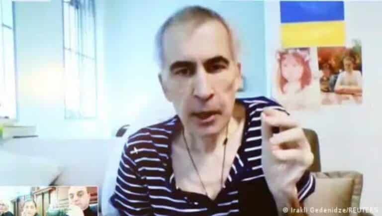 Михаил Саакашвили үш жыл емханадан жатқаннан кейін түрмеге қайтарылды