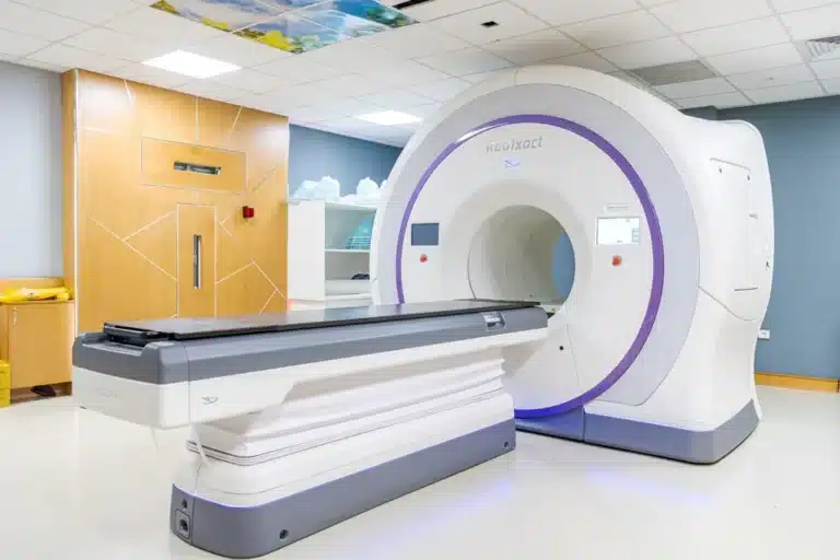 Министрлік томотерапияны тізімнен алып тастау себебін түсіндірді