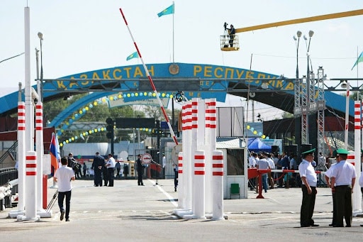 Бір айда Қазақстан шекарасында 4,7 мыңнан астам заң бұзушы ұсталды