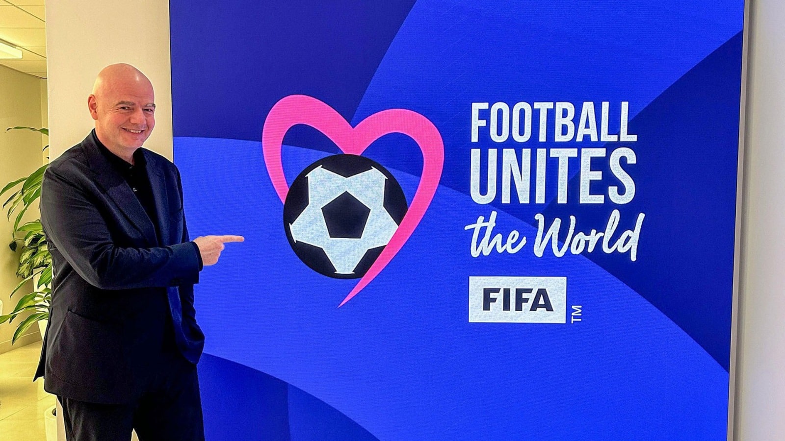 Trump, FIFA, peace