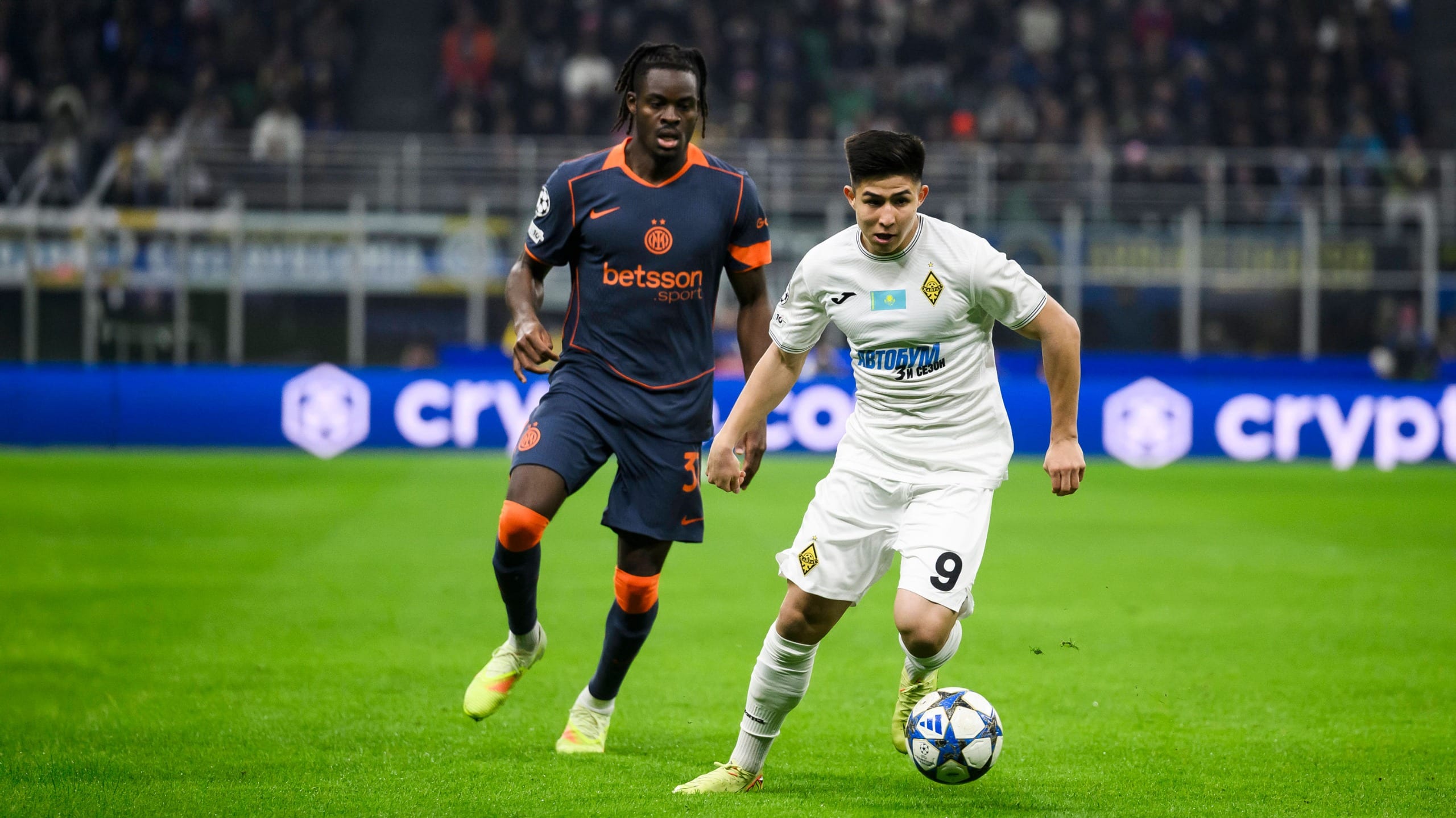 Нападающий «Кайрата» Дастан Сатпаев стал самым дорогим игроком Казахстана и КПЛ