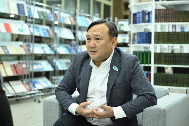 Новый закон вернет казахстанские таланты в экономику