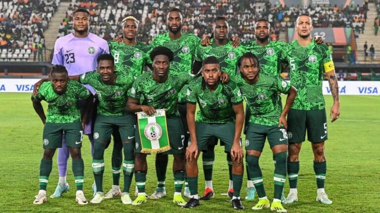 Сборная Нигерии отказалась тренироваться из-за долга федерации перед футболистами